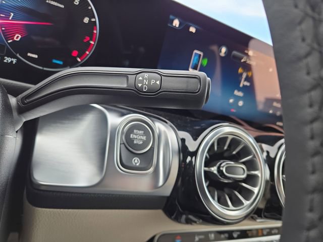 New 2026 Mercedes-Benz GLB 250 4MATIC image 10