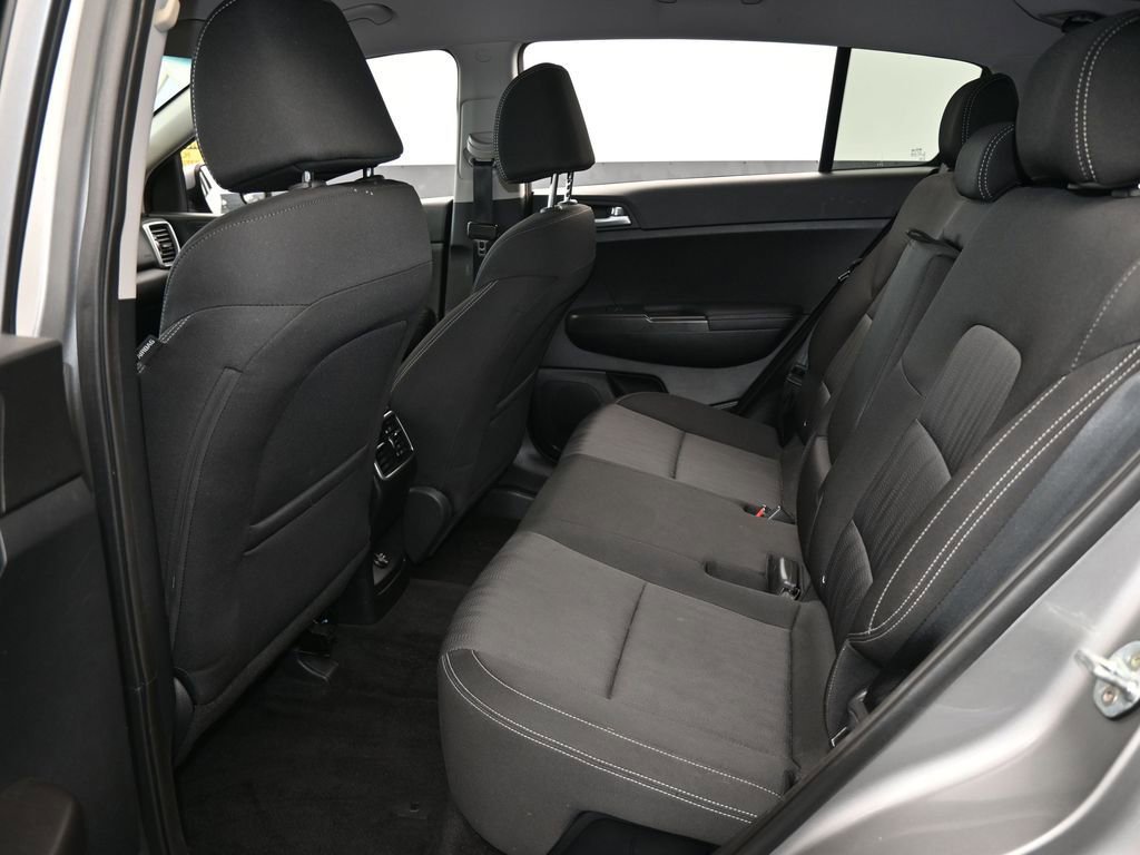 Used 2020 Kia Sportage LX image 30