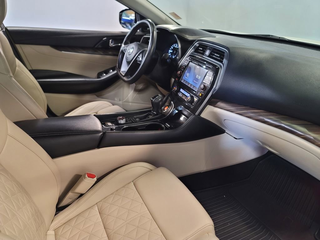 Used 2017 Nissan Maxima Platinum w/ Medallion Package image 24