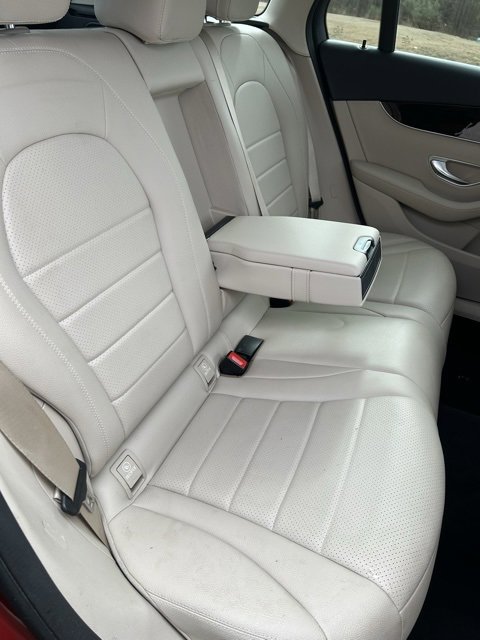 Used 2019 Mercedes-Benz GLC 300 image 8