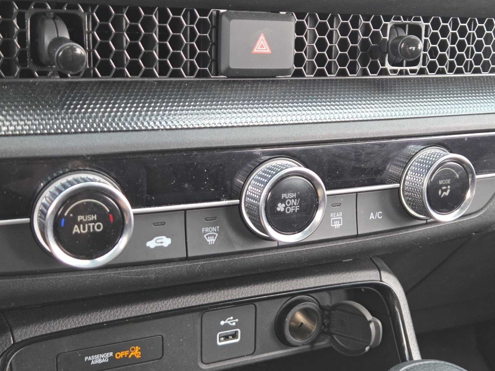 Used 2024 Honda CR-V LX image 29
