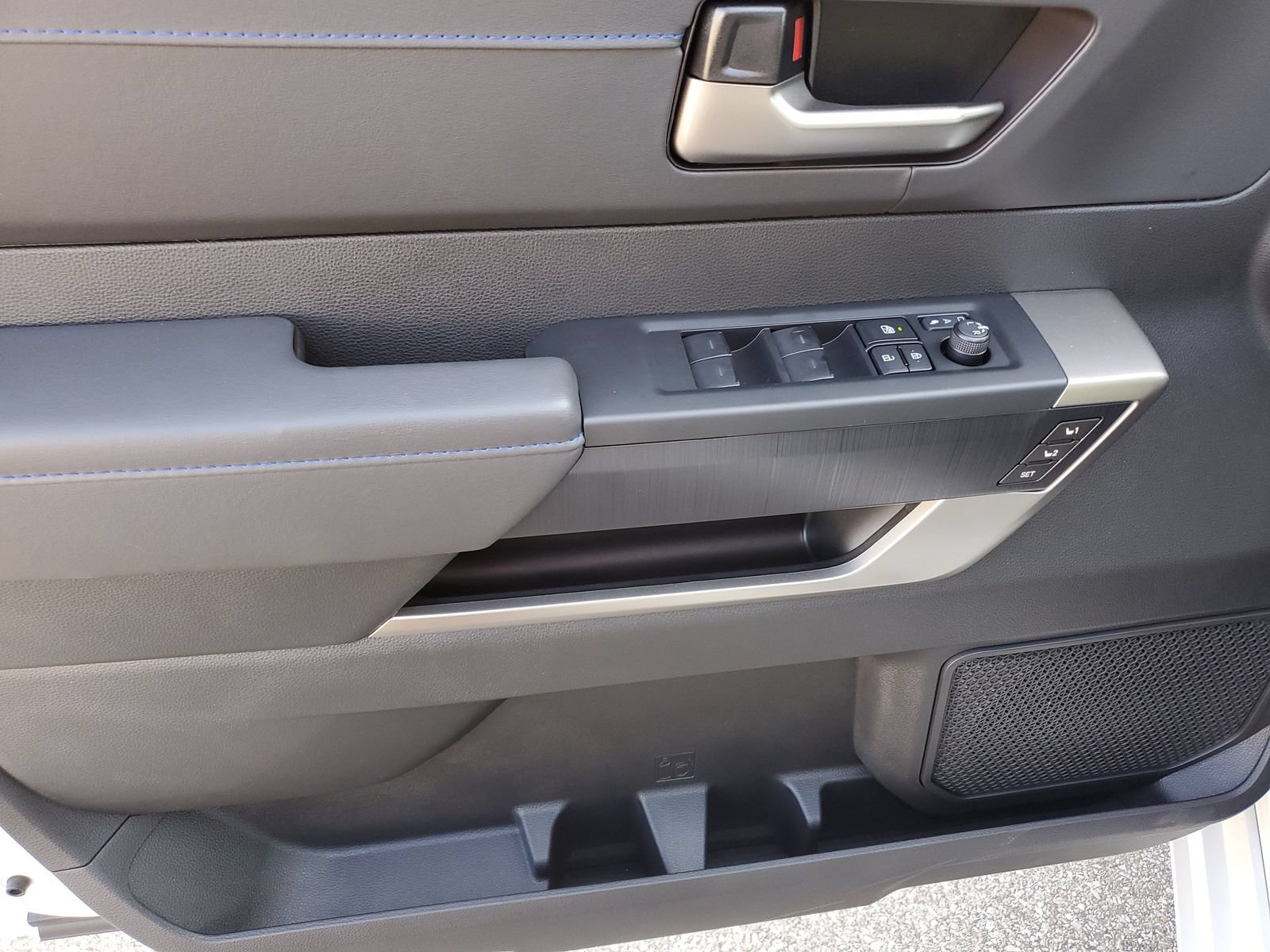 New 2026 Toyota Sequoia Platinum AWD/4WD image 21