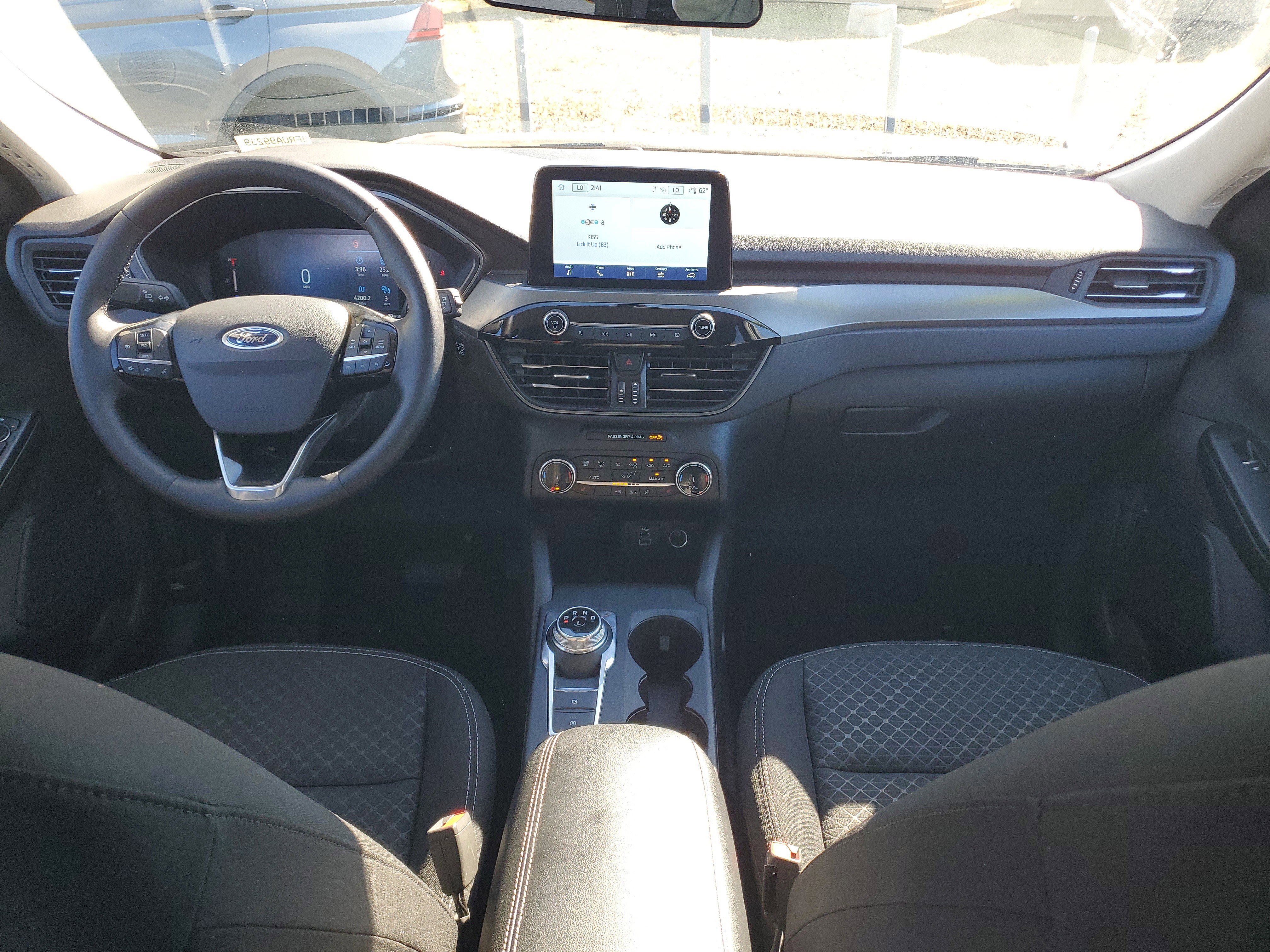 Used 2024 Ford Escape Active w/ Cold Weather Package image 19