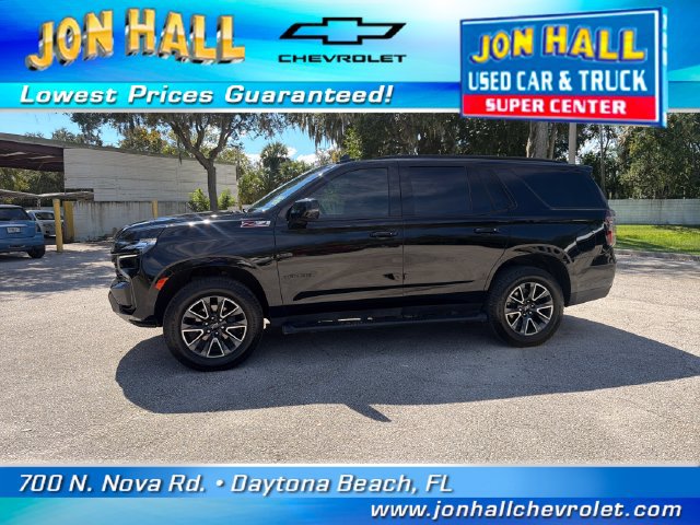 Used 2023 Chevrolet Tahoe Z71 w/ Luxury Package AWD/4WD image 3