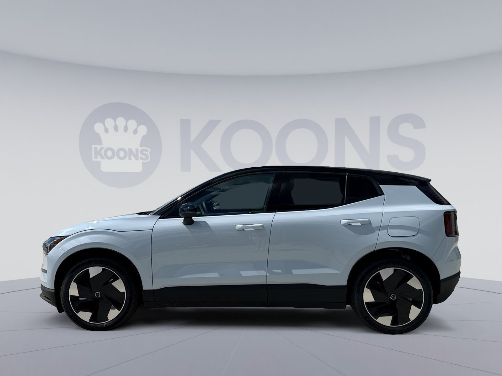 New 2026 Volvo EX30 Plus w/ Protection Package Premier AWD/4WD image 2