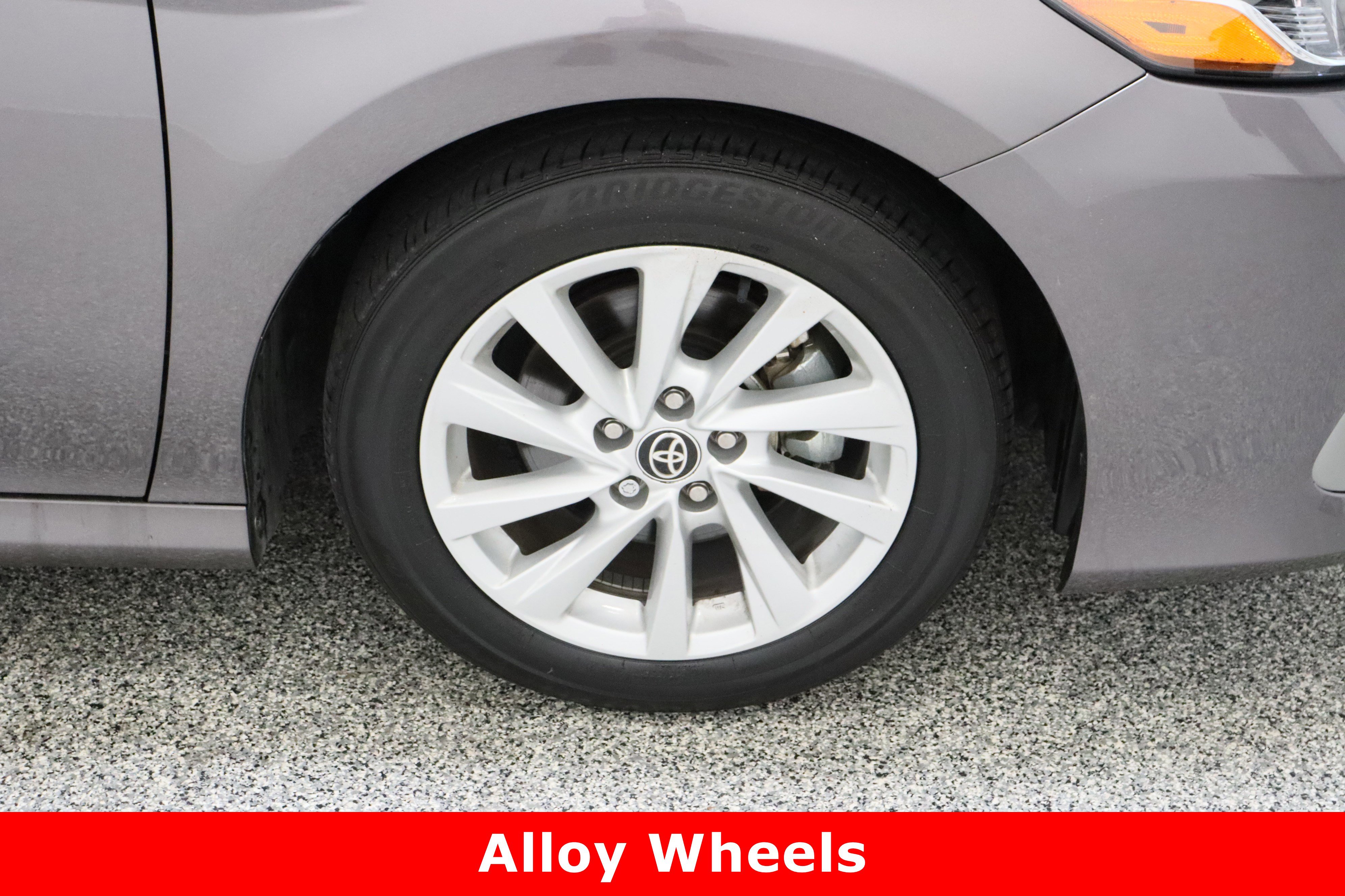 Certified 2024 Toyota Camry LE image 5