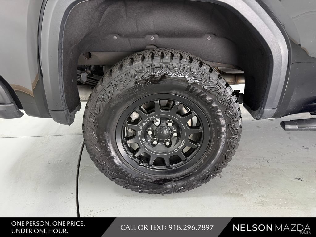 Used 2023 GMC Sierra 1500 AT4X w/ AT4X AEV Edition AWD/4WD image 13