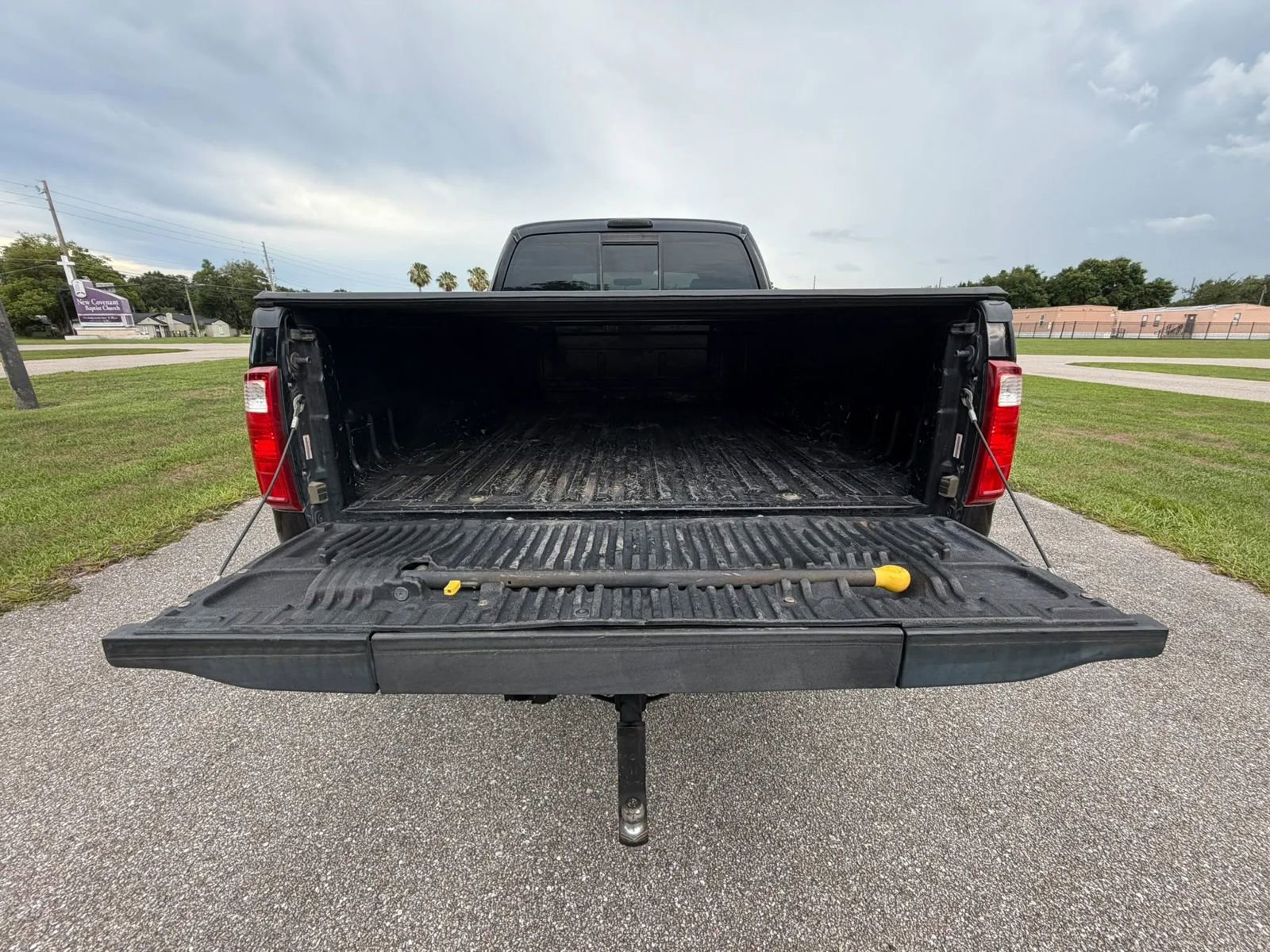 Used 2008 Ford F250 FX4 AWD/4WD image 8