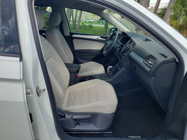 Certified 2024 Volkswagen Tiguan S FWD image 10