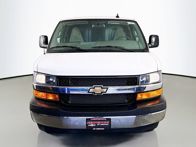 New 2025 Chevrolet Express 2500 w/ Driver Convenience Package RWD image 4