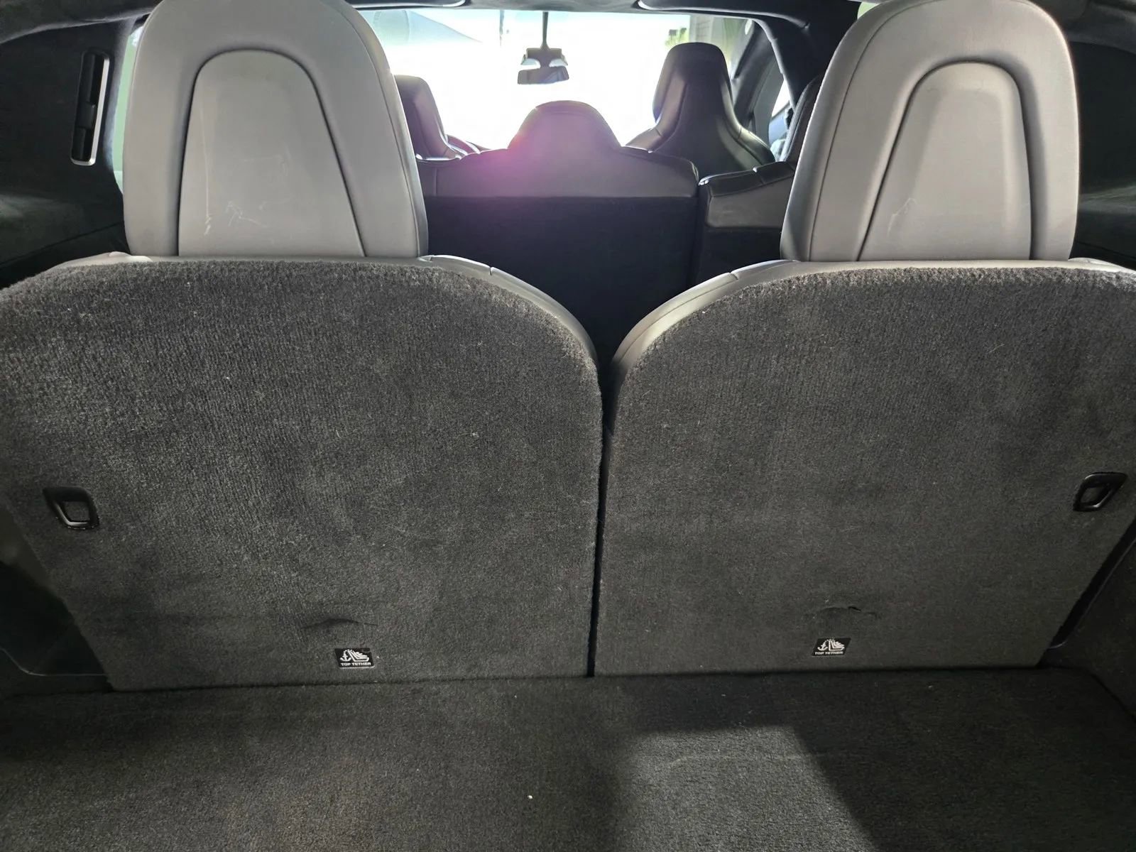 Used 2018 Tesla Model X image 9