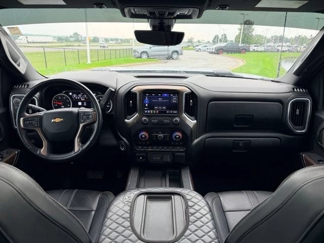 Used 2022 Chevrolet Silverado 2500 High Country w/ Z71 Off-Road Package AWD/4WD image 6