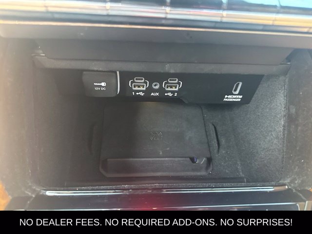Used 2023 Jeep Grand Wagoneer Series III AWD/4WD image 25