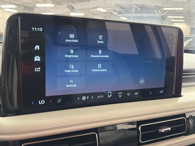 New 2026 Lincoln Aviator 2WD w/ Jet Appearance Package image 6