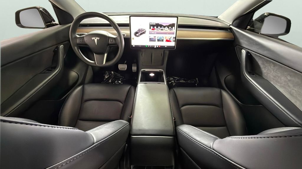 Used 2022 Tesla Model Y Performance image 32