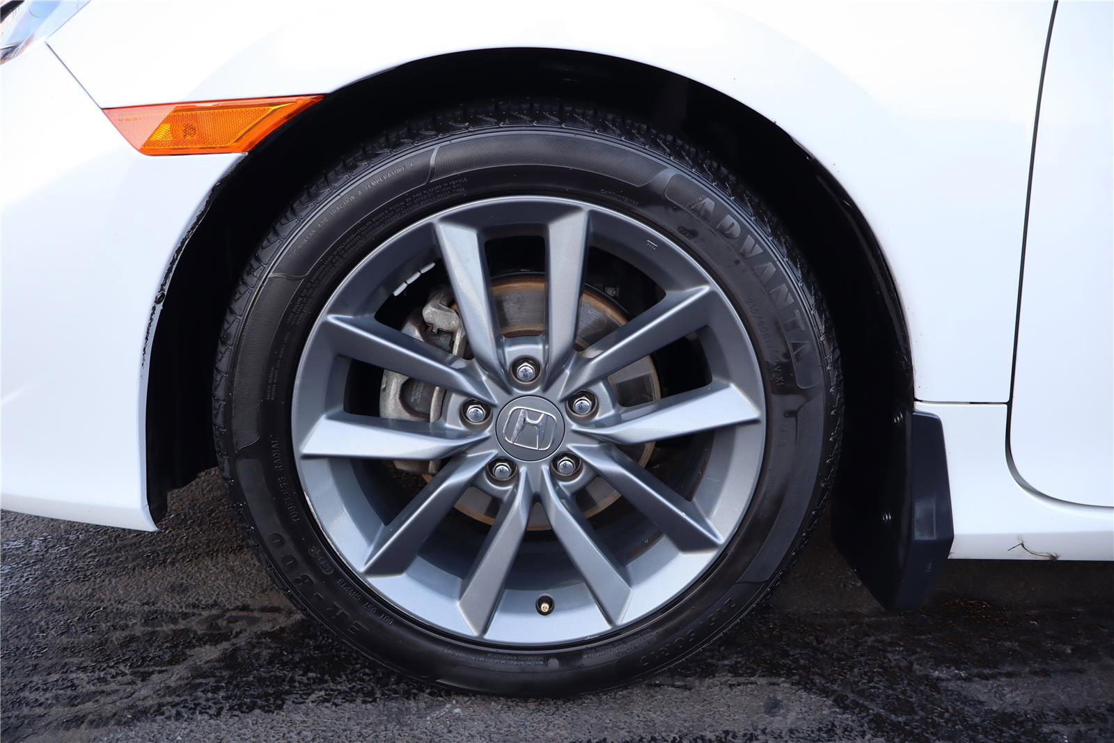 Used 2019 Honda Civic EX image 11