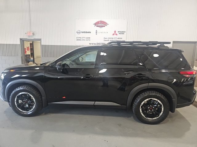 New 2026 Nissan Pathfinder Rock Creek AWD/4WD image 6