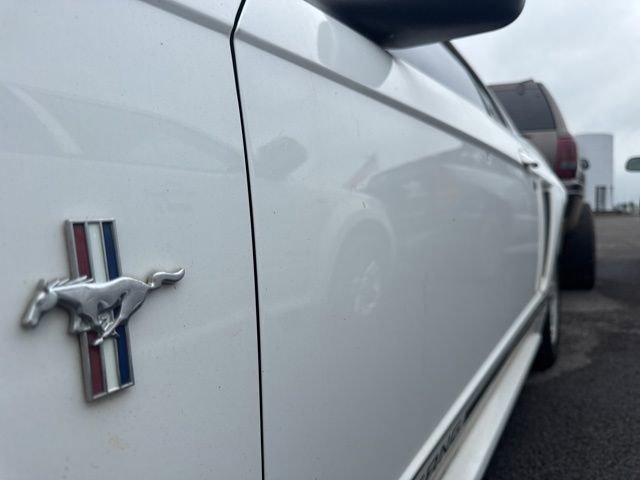 Used 2001 Ford Mustang Coupe RWD image 7