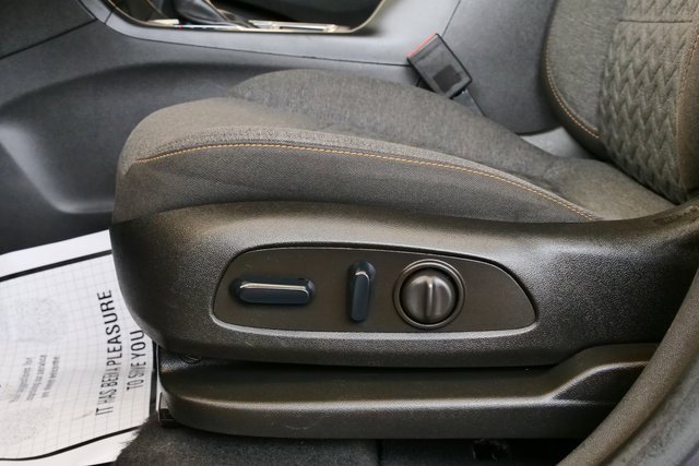 Used 2023 Chevrolet Equinox LT image 11