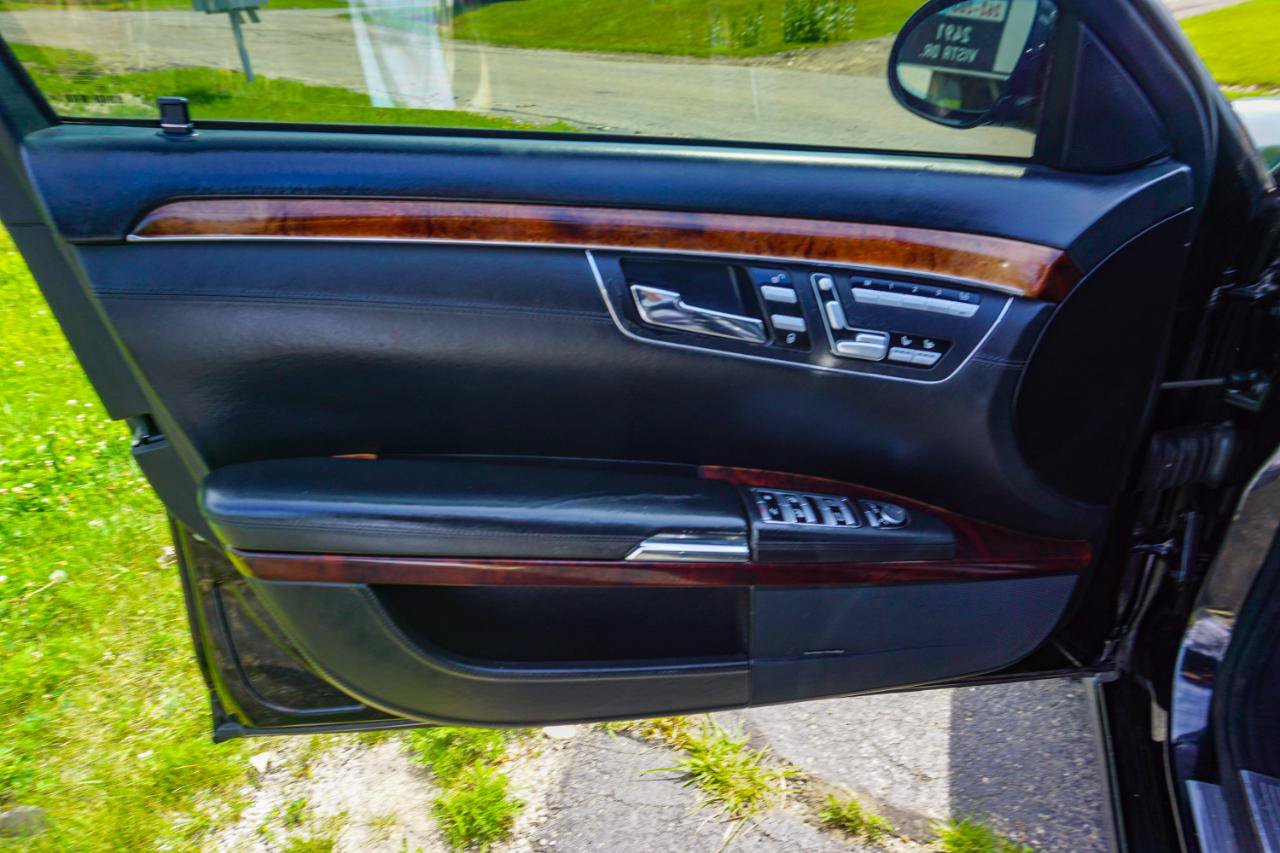 Used 2007 Mercedes-Benz S 600 image 40