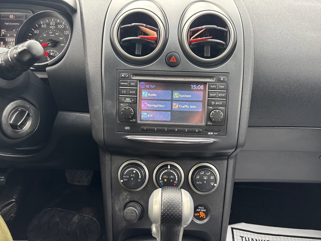 Used 2012 Nissan Rogue SL image 25