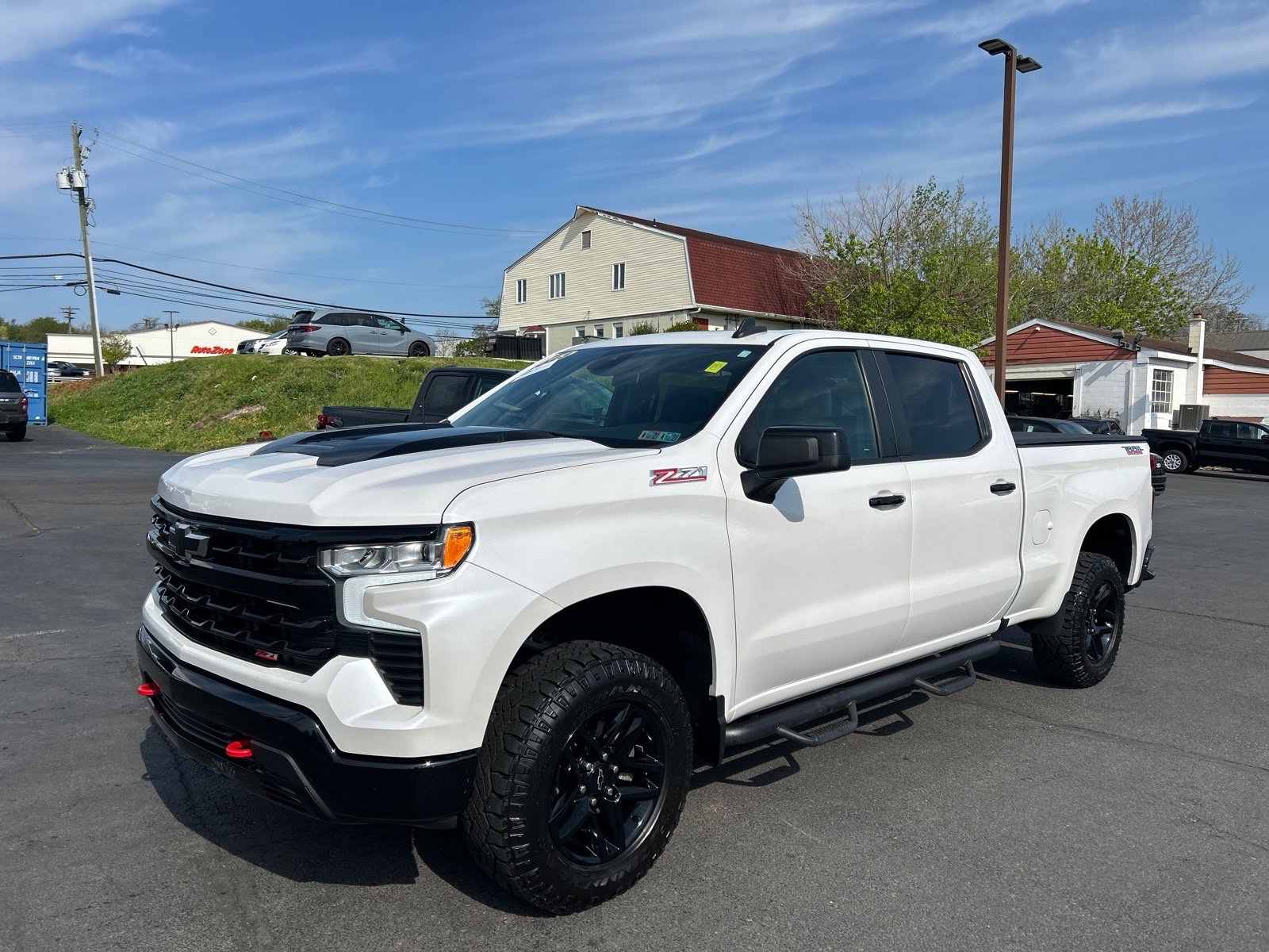 Used 2023 Chevrolet Silverado 1500 LT Trail Boss w/ Protection Package AWD/4WD image 1