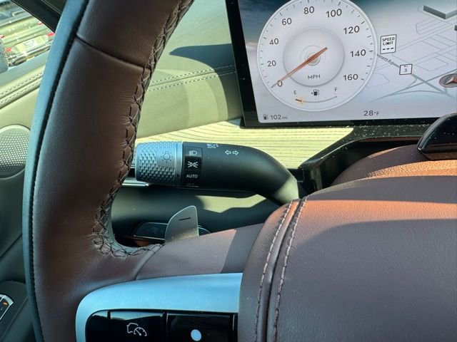 Certified 2025 Genesis GV80 3.5T Prestige image 31