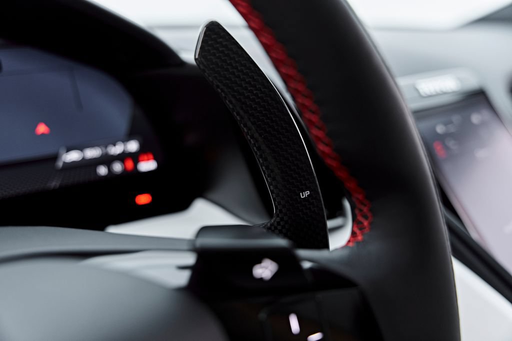 Used 2022 Ferrari Roma RWD image 65