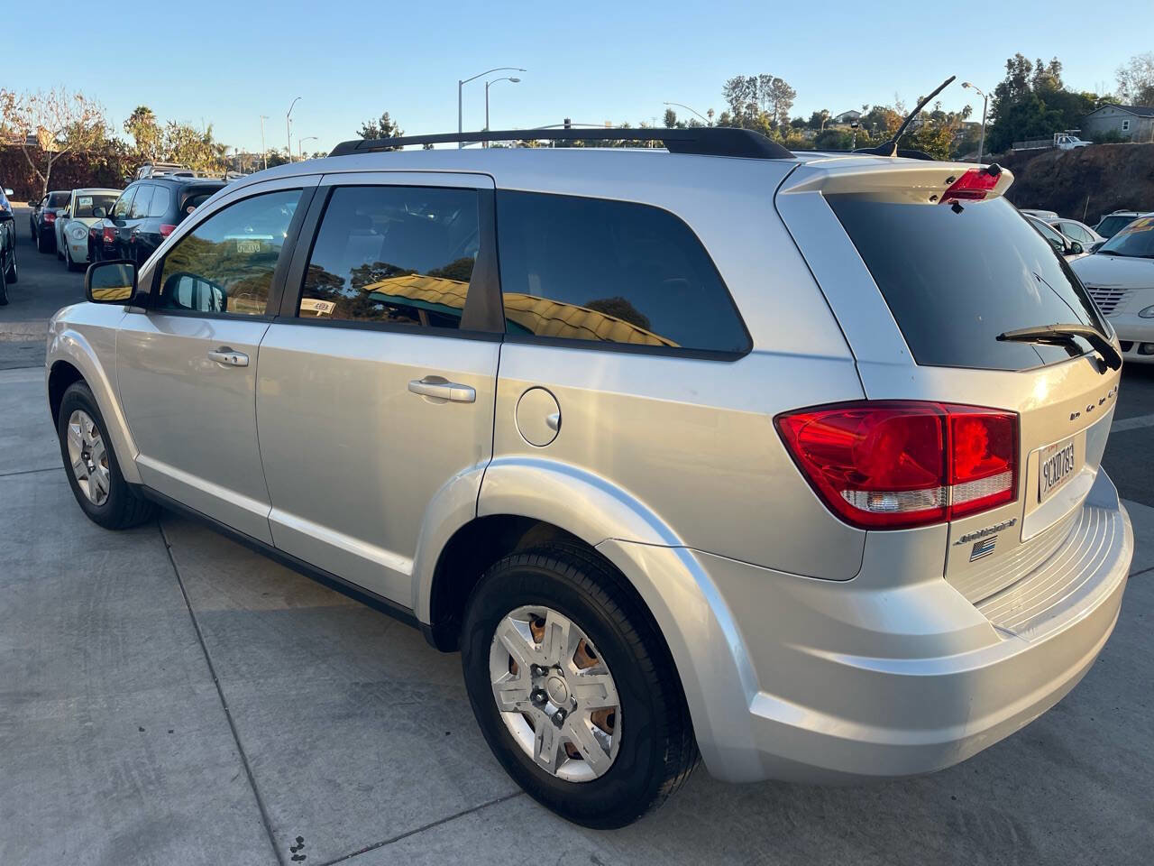 Used 2012 Dodge Journey SE FWD image 4