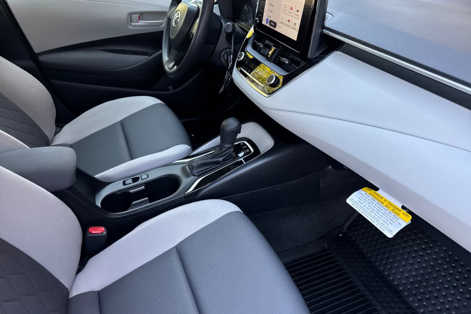 Certified 2025 Toyota Corolla LE FWD image 15