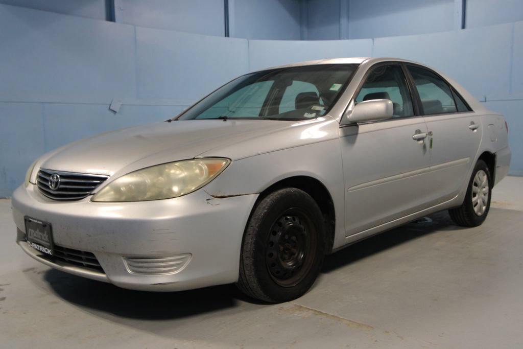 Used 2006 Toyota Camry FWD image 19