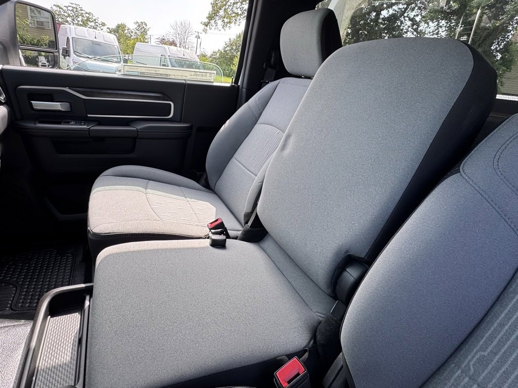 New 2024 RAM 4500 SLT w/ Quick Order Package 2YG SLT image 12