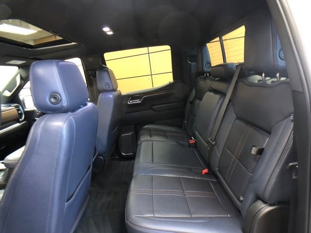 Used 2024 Chevrolet Silverado 1500 High Country w/ Technology Package AWD/4WD image 20