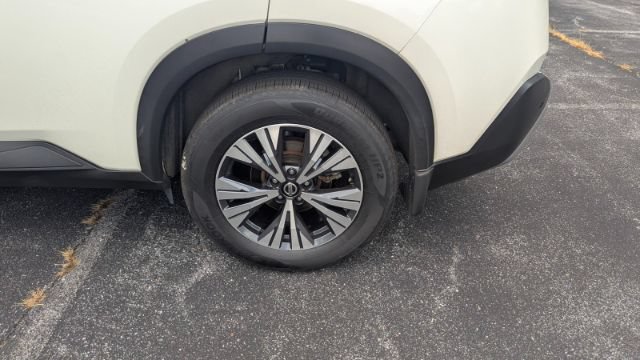 Used 2021 Nissan Rogue SV AWD/4WD image 10