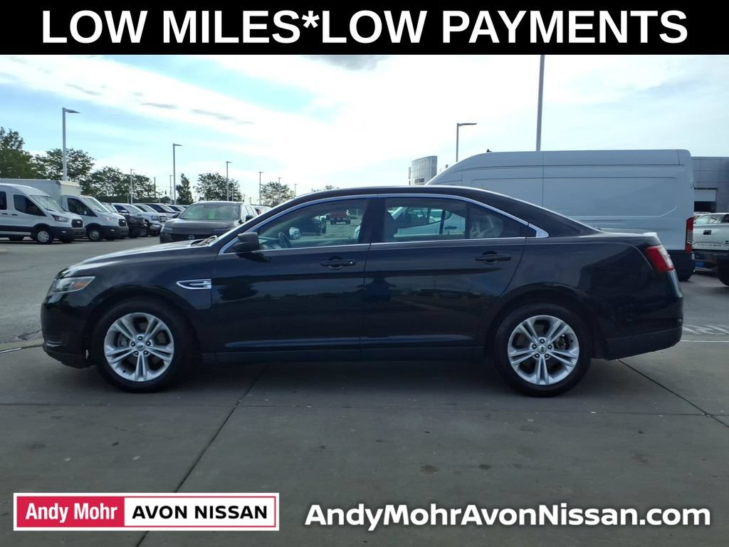 Used 2018 Ford Taurus SE FWD image 5