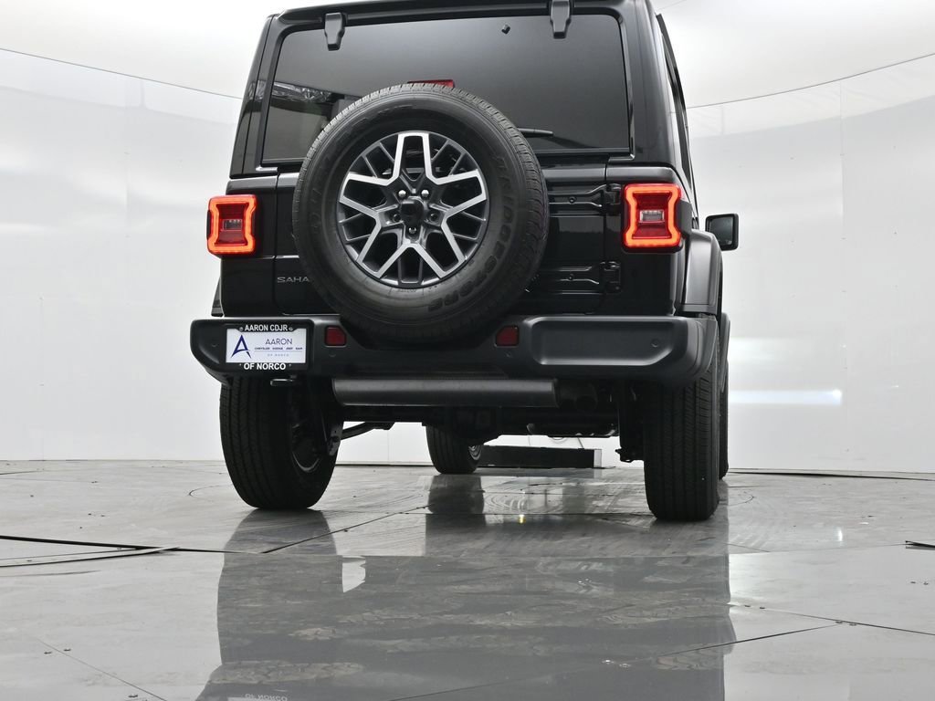 New 2025 Jeep Wrangler Unlimited Sahara w/ Safety Group AWD/4WD image 34