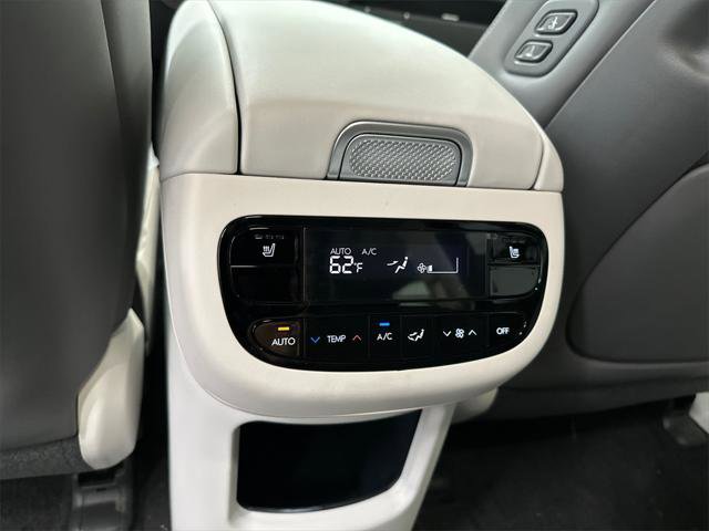 New 2026 Hyundai Ioniq 9 SEL image 24