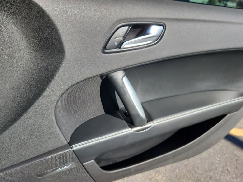 Used 2011 Audi TTS 2.0T Prestige image 16