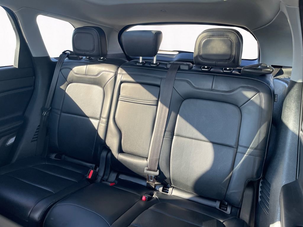 Used 2022 Lincoln Corsair Reserve w/ Equipment Group 201A image 13