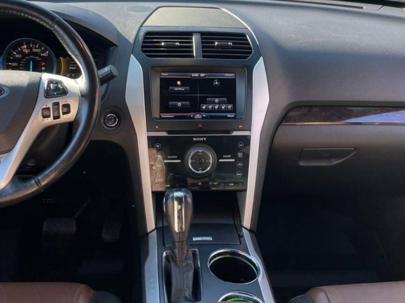 Used 2014 Ford Explorer Limited w/ Equipment Group 301A image 5