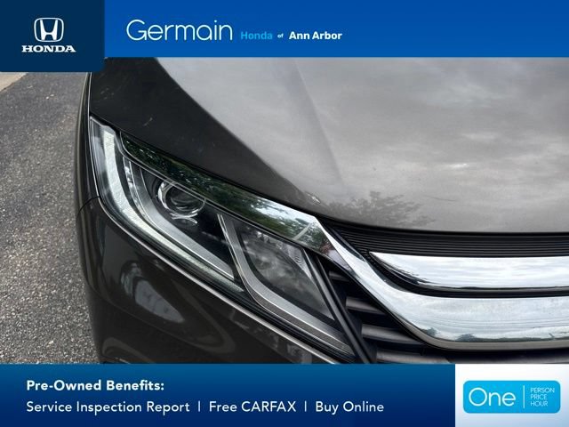 Used 2018 Honda Odyssey EX image 3