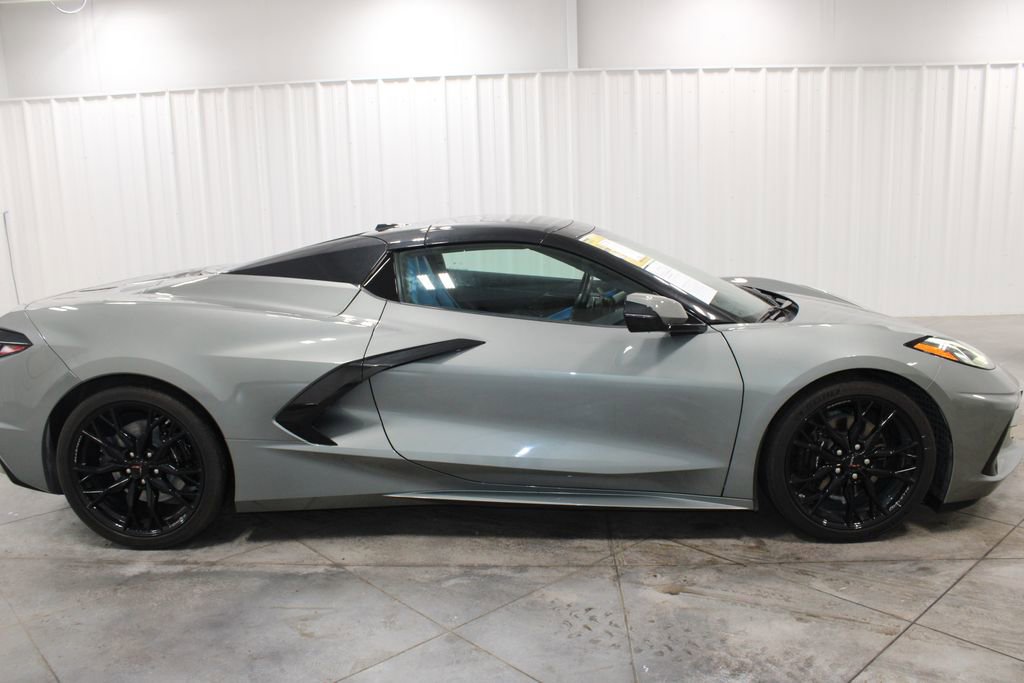 Used 2023 Chevrolet Corvette Stingray Premium Conv w/ Stealth Interior Trim Package image 10