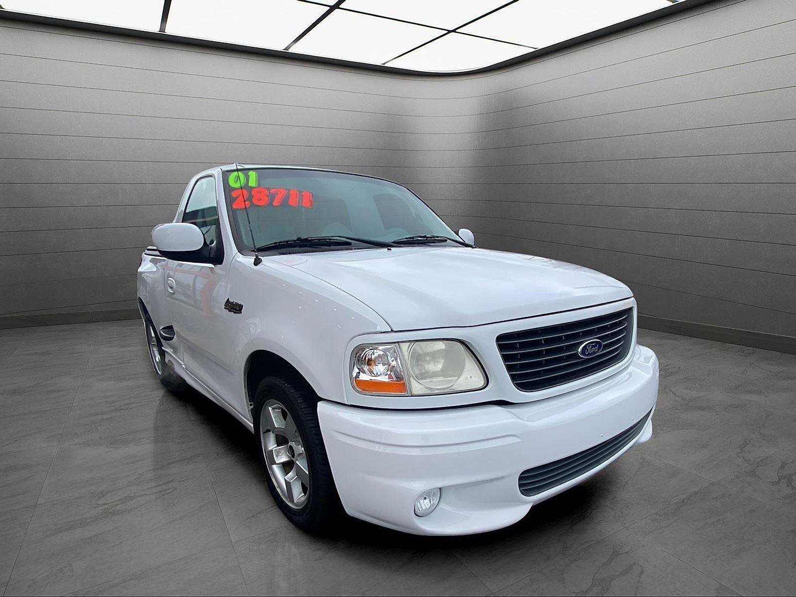 Used 2001 Ford F150 Lightning image 7