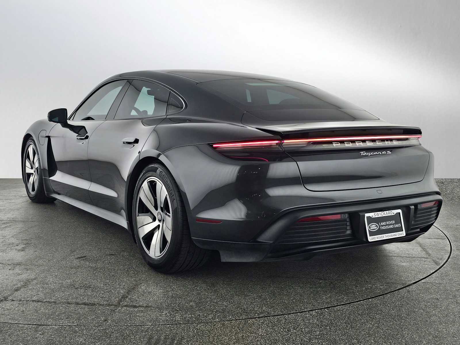 Used 2022 Porsche Taycan 4S image 3