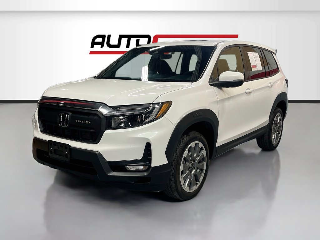 Used 2024 Honda Passport EX-L image 3