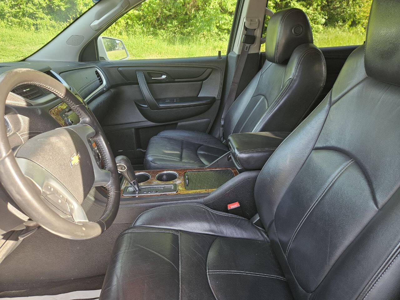 Used 2013 Chevrolet Traverse LT AWD/4WD image 11