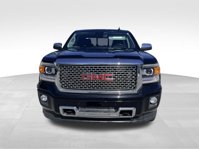 Used 2015 GMC Sierra 1500 Denali w/ Driver Alert Package AWD/4WD image 2