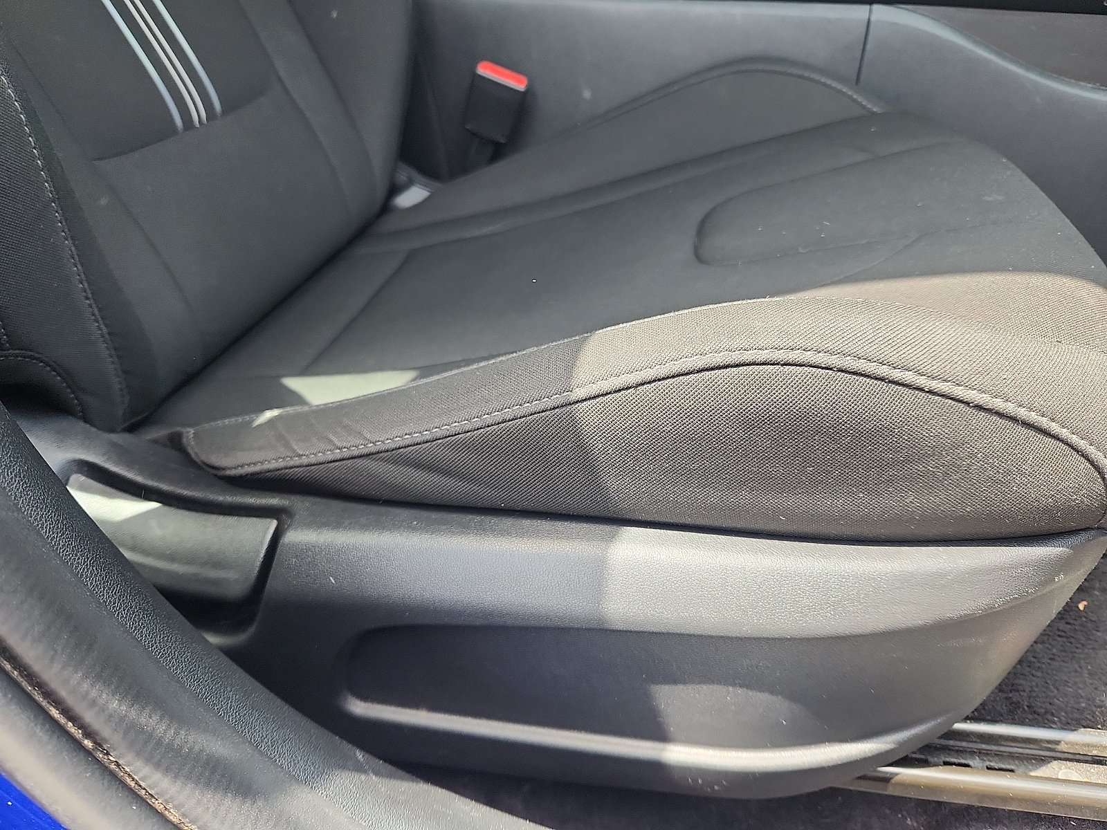 Certified 2023 Hyundai Elantra SEL FWD image 33