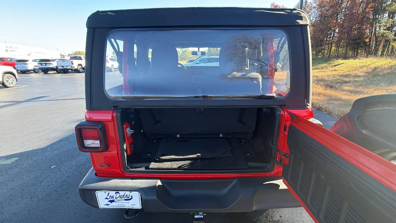 Used 2020 Jeep Wrangler Sport image 22