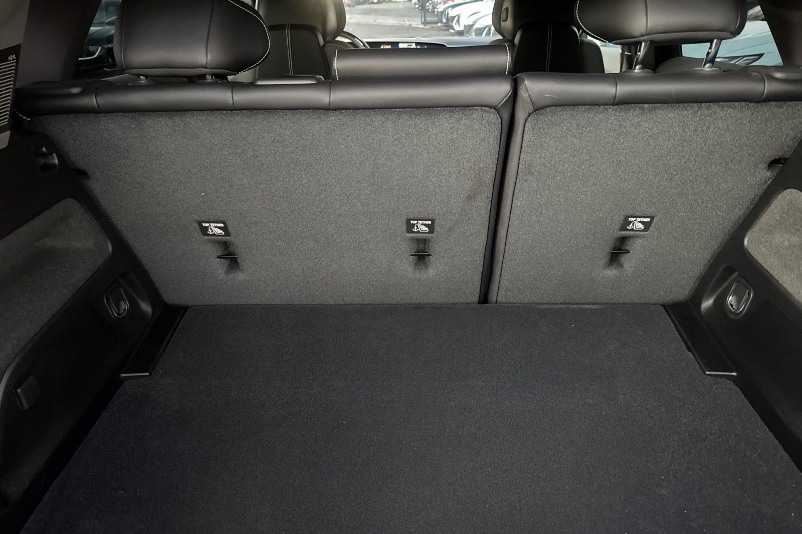 Certified 2025 Cadillac Optiq Luxury 1 image 16